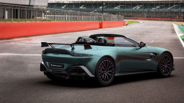Aston Martin представил новый трековый спорткар Vantage F1 Edition