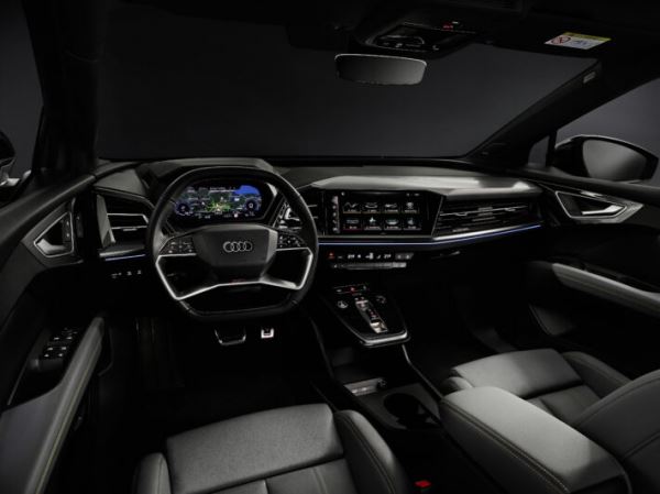 Audi представила высокотехнологичный интерьер электрического кроссовера Audi Q4 E-Tron