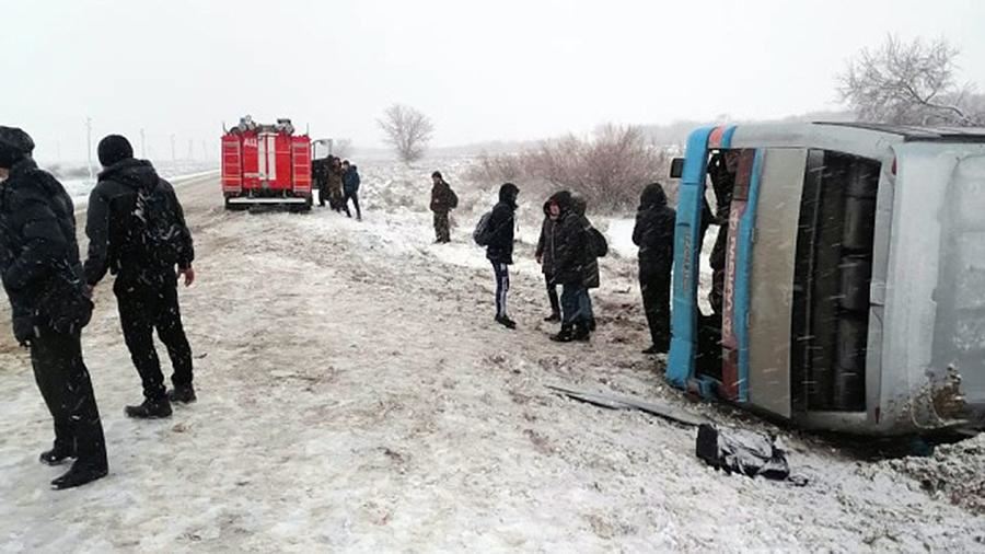 Число пострадавших в ДТП под Астраханью достигло восьми<br />
