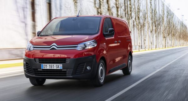 Фургоны Peugeot Expert и Citroen Jumpy получили версии с «автоматом» в России