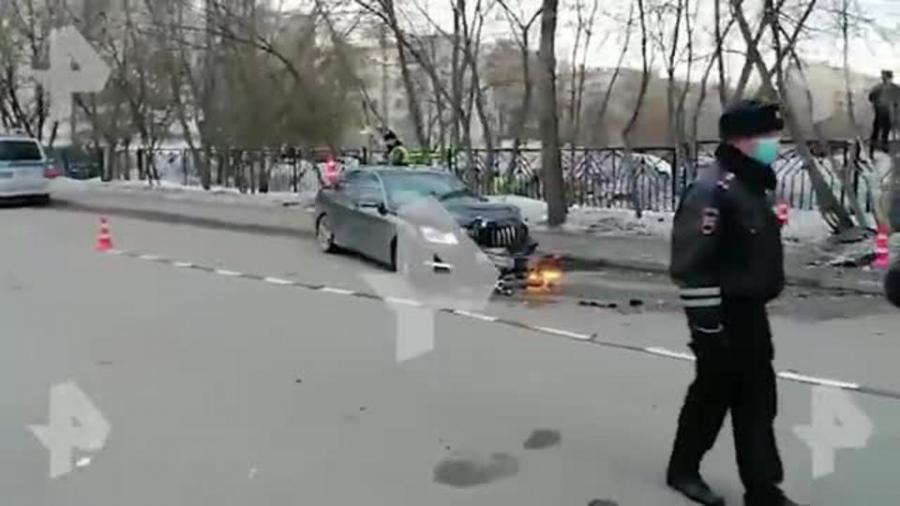 На севере Москвы автомобиль сбил двух пешеходов<br />
